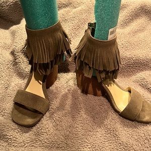 Matiko fringe sandals. Chunky Heel.